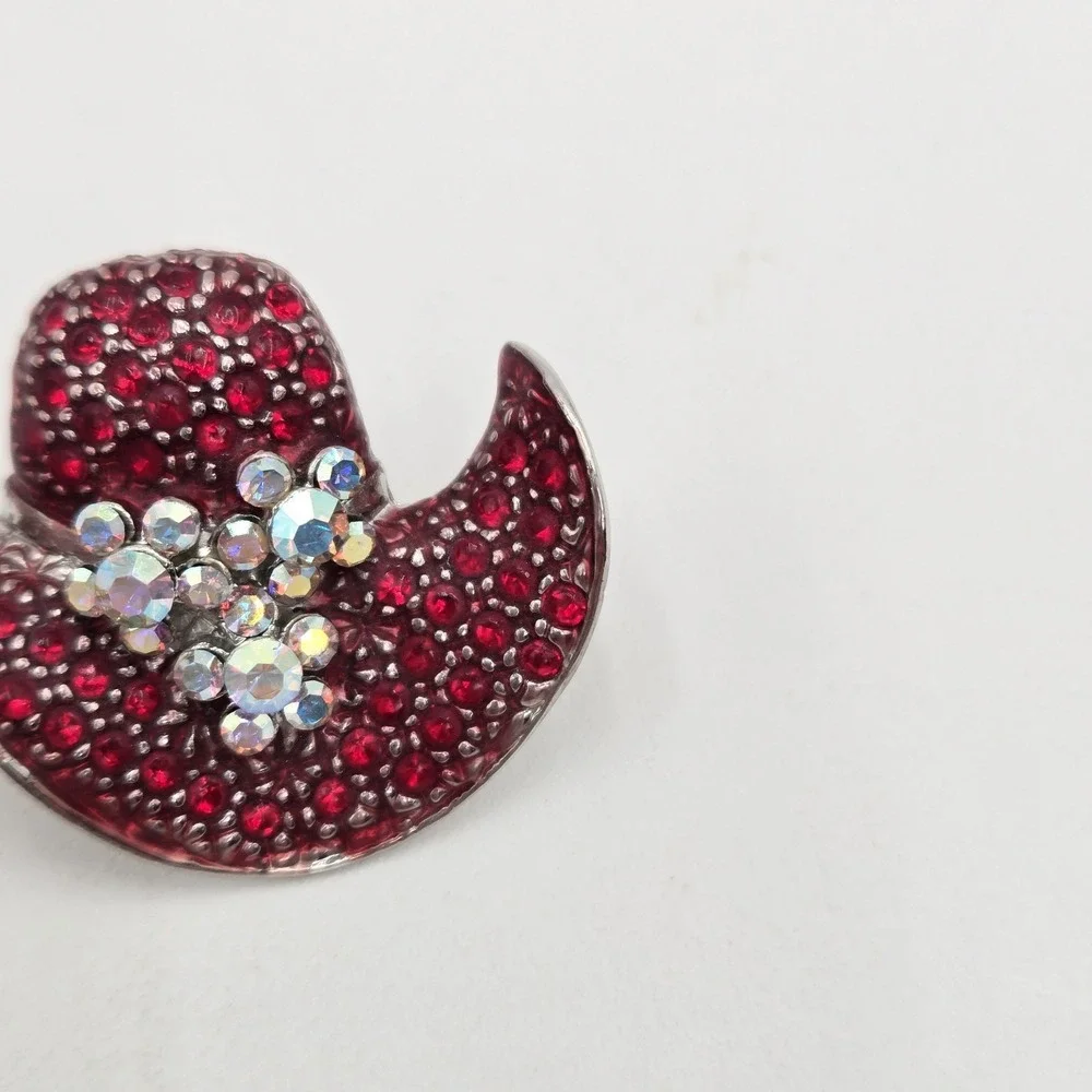 Rhinestone Red tg Brooch Pin Cowboy Hat Red Hat‎ Society UNMARKED